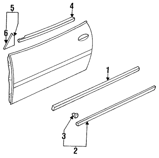 16615003 - Body: Lower Molding Retainer for GM Image