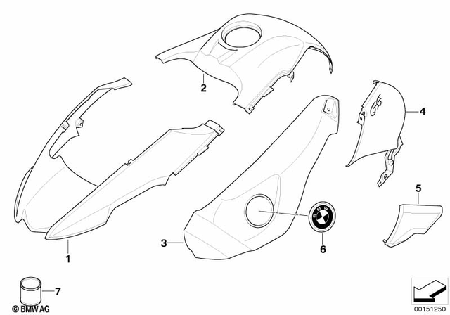 46637727817 - Body Equipment: Fuel Tank Cover, Center - Alpine-white 3 for BMW-Motorrad Image